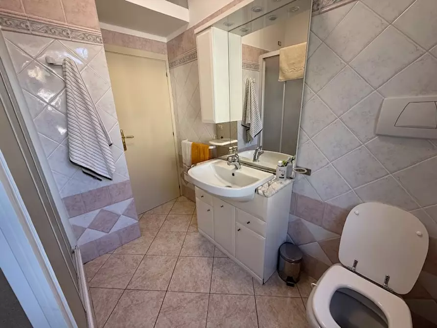 Immagine 40 di Casa indipendente in vendita  in Viale Orazio Antinori a Perugia