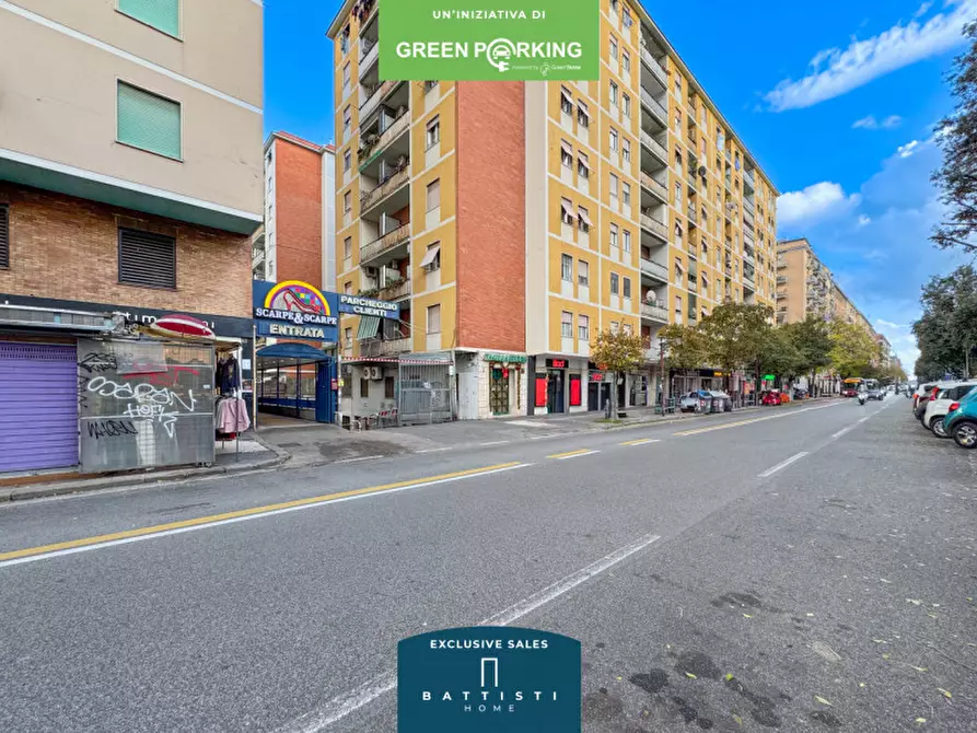 Immagine 21 di Garage in vendita  in Viale Guglielmo Marconi a Roma