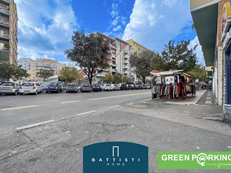 Immagine 26 di Garage in vendita  in Viale Guglielmo Marconi a Roma