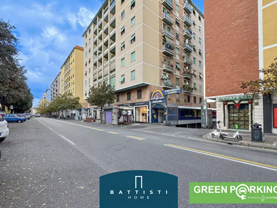 Immagine 28 di Garage in vendita  in Viale Guglielmo Marconi a Roma