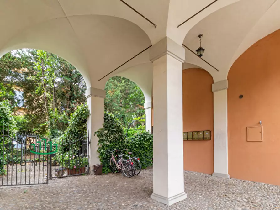 Immagine 3 di Monolocale in vendita  in VIA MARANO a Castenaso