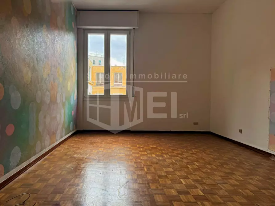 Immagine 1 di Appartamento in vendita  in via dei cavalieri a Livorno