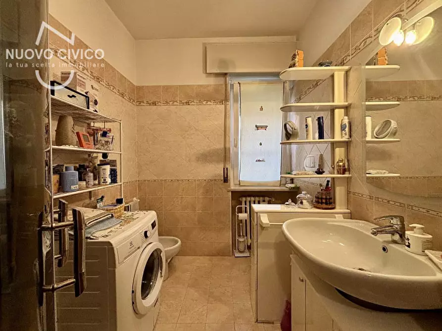 Immagine 11 di Appartamento in vendita  in Via Adamello a Verona