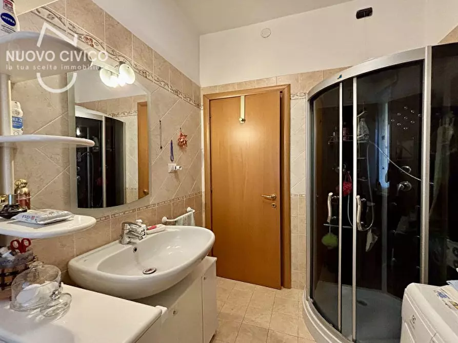 Immagine 12 di Appartamento in vendita  in Via Adamello a Verona