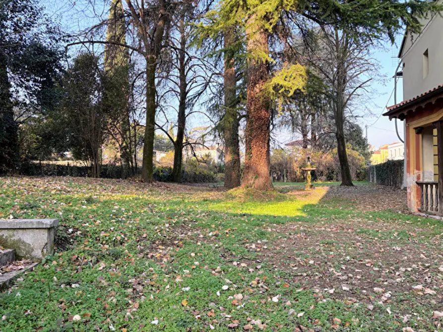 Immagine 6 di Villa in vendita  in corso garibadi 72 a Thiene