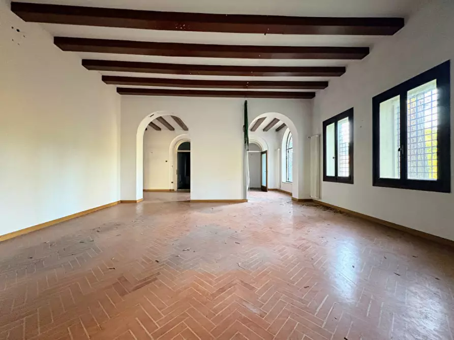 Immagine 18 di Villa in vendita  in corso garibadi 72 a Thiene