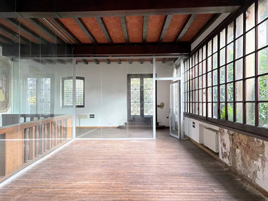 Immagine 20 di Villa in vendita  in corso garibadi 72 a Thiene