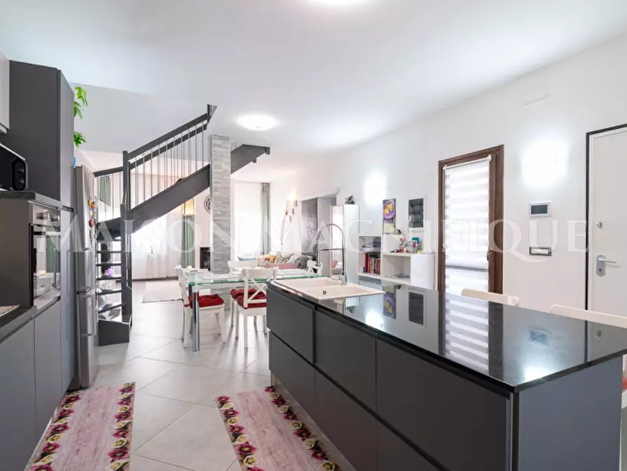 Immagine 3 di Casa bifamiliare in vendita  in Località per Ariano a Codigoro