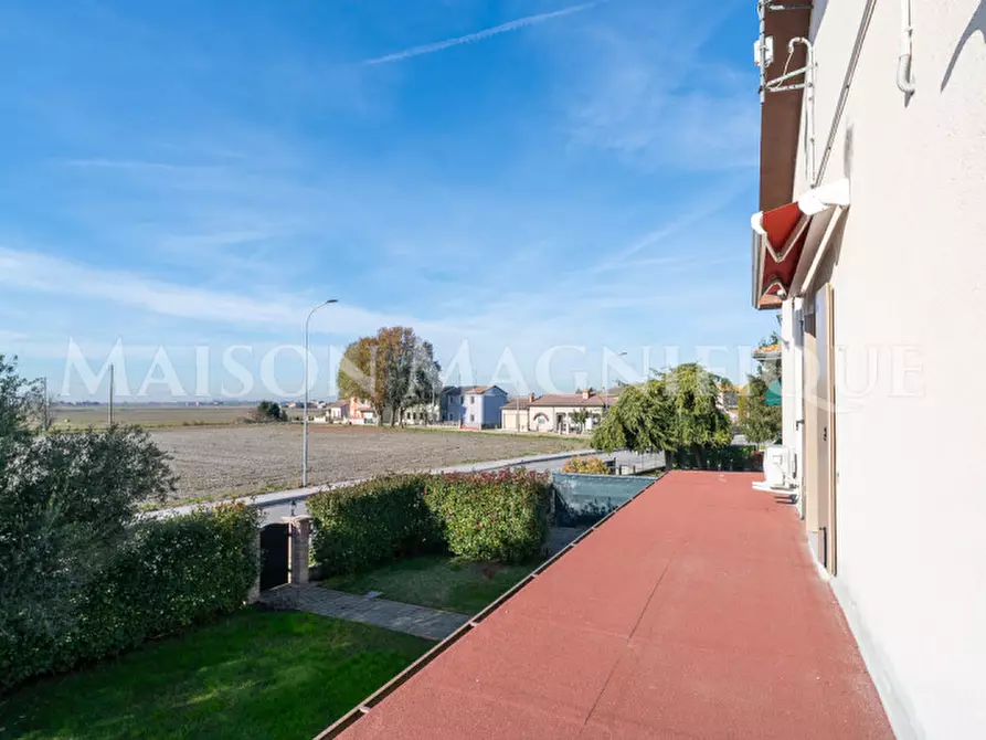 Immagine 12 di Casa bifamiliare in vendita  in Località per Ariano a Codigoro