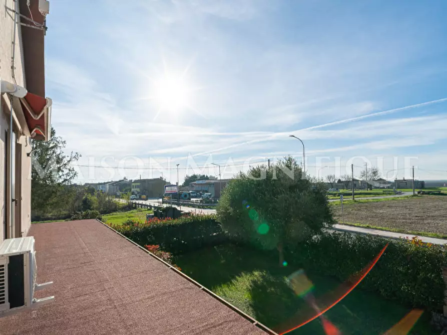 Immagine 13 di Casa bifamiliare in vendita  in Località per Ariano a Codigoro