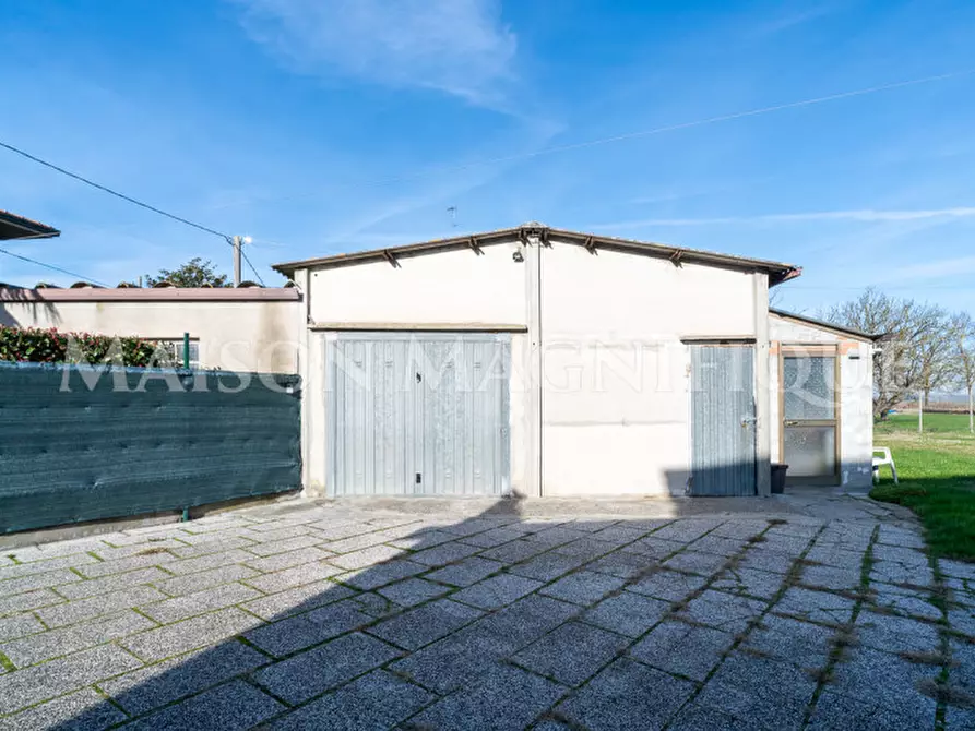 Immagine 20 di Casa bifamiliare in vendita  in Località per Ariano a Codigoro