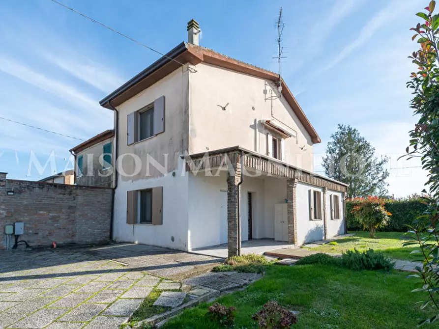 Immagine 26 di Casa bifamiliare in vendita  in Località per Ariano a Codigoro