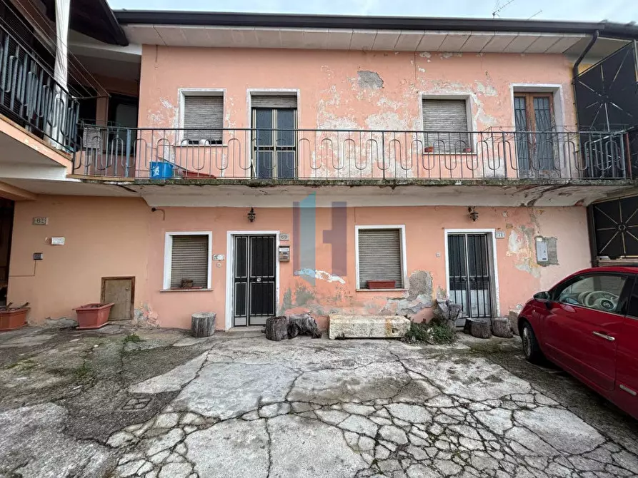 Immagine 2 di Rustico / casale in vendita  in via castello 69 a Serle