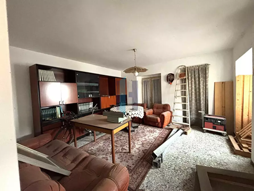 Immagine 5 di Rustico / casale in vendita  in via castello 69 a Serle