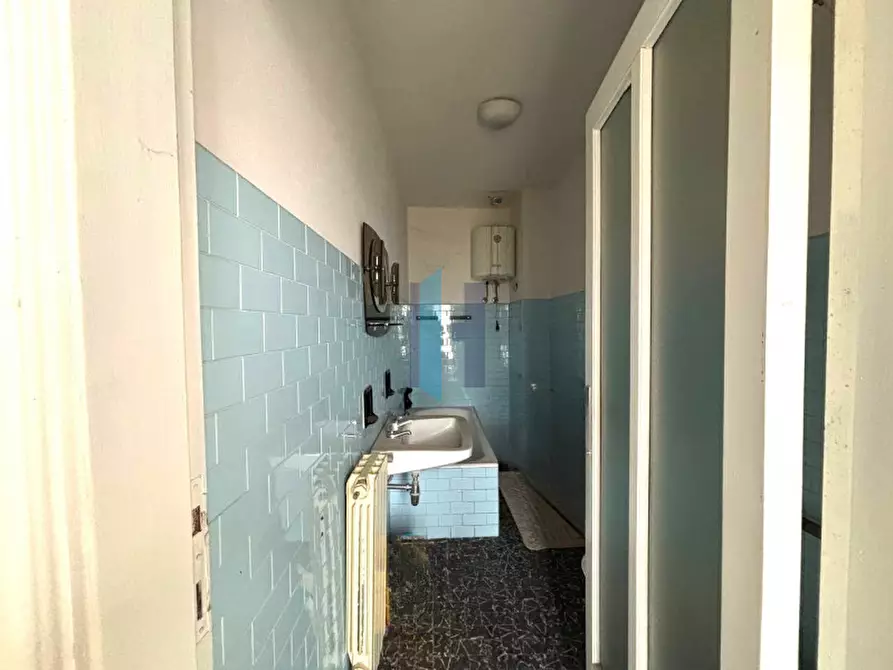 Immagine 11 di Rustico / casale in vendita  in via castello 69 a Serle