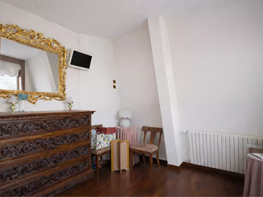 Immagine 14 di Appartamento in vendita  in DUOMO SCHIO a Schio