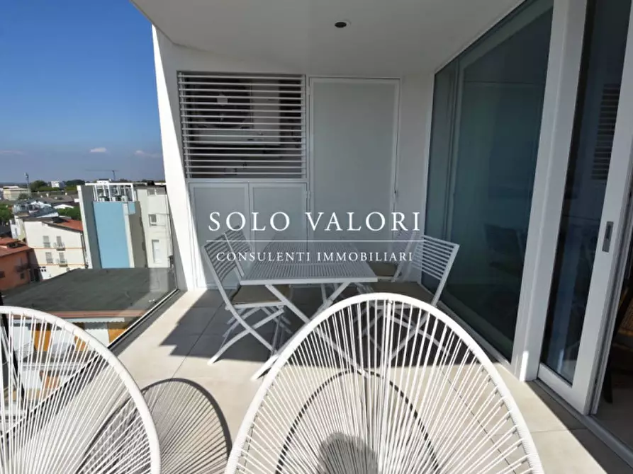 Immagine 6 di Appartamento in vendita  in Piazza Alessandro Manzoni a Jesolo