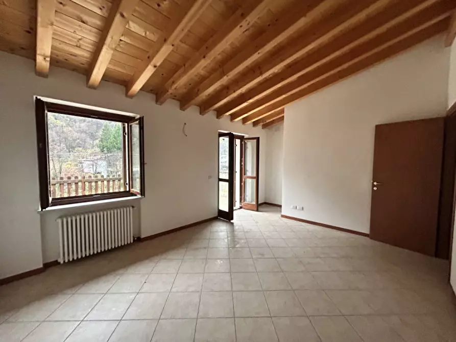 Immagine 6 di Villetta a schiera in vendita  in Via Don Giuseppe Padovani a Selva Di Progno