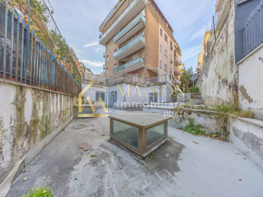 Immagine 50 di Appartamento in vendita  in Via Baldo degli Ubaldi a Roma