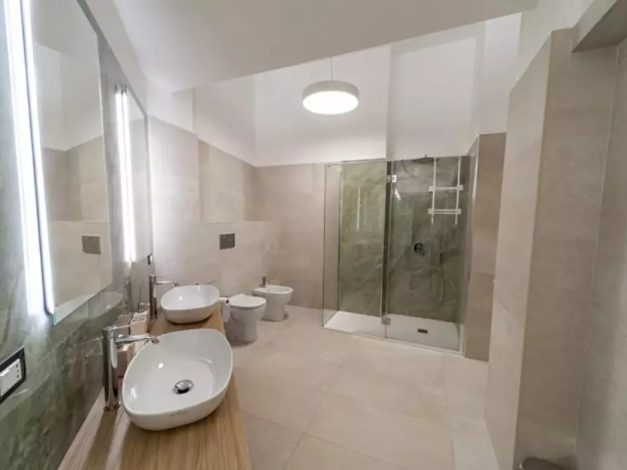 Immagine 19 di Camera in affitto  in Via Guglielmo Oberdan 96 a Lecce