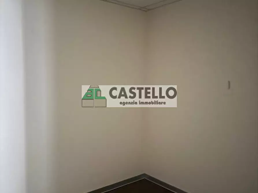 Immagine 19 di Negozio in affitto  in Piazzale Castagnara a Cadoneghe