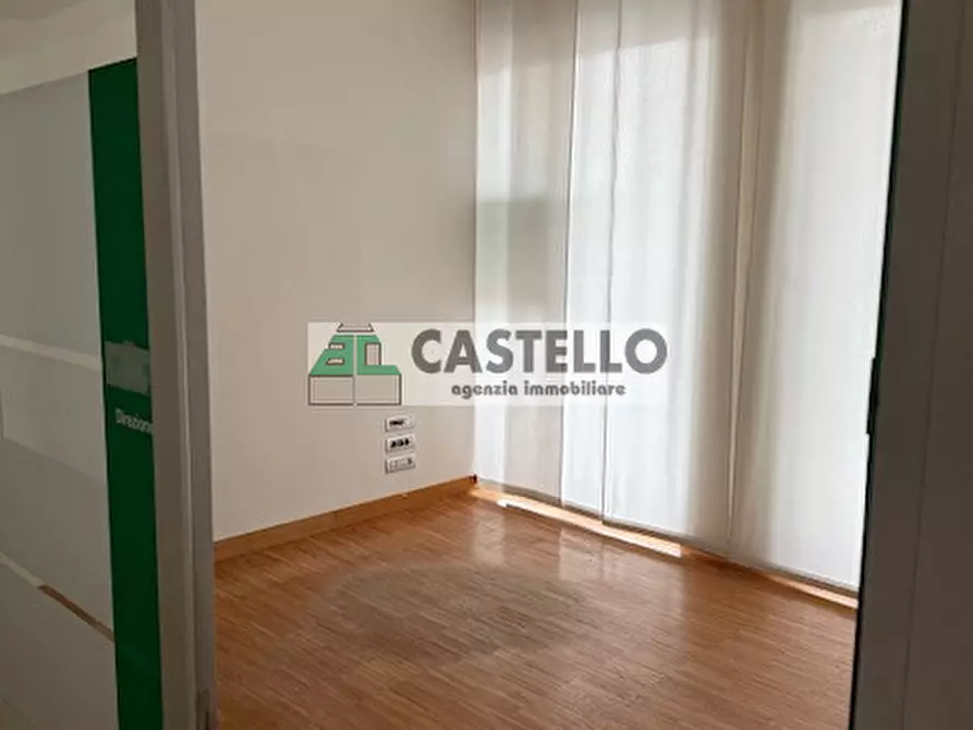 Immagine 2 di Negozio in vendita  in Piazzale Castagnara a Cadoneghe