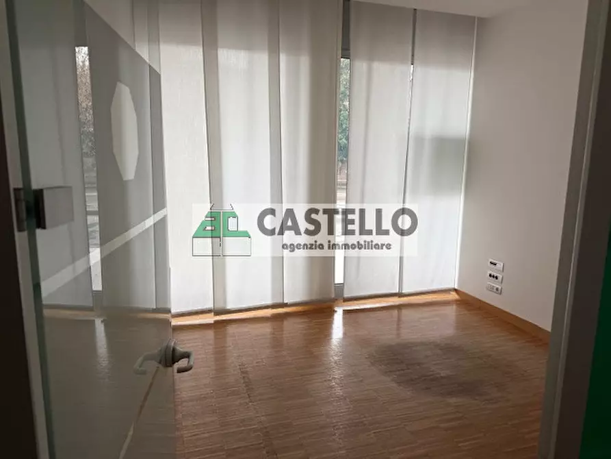 Immagine 12 di Negozio in vendita  in Piazzale Castagnara a Cadoneghe