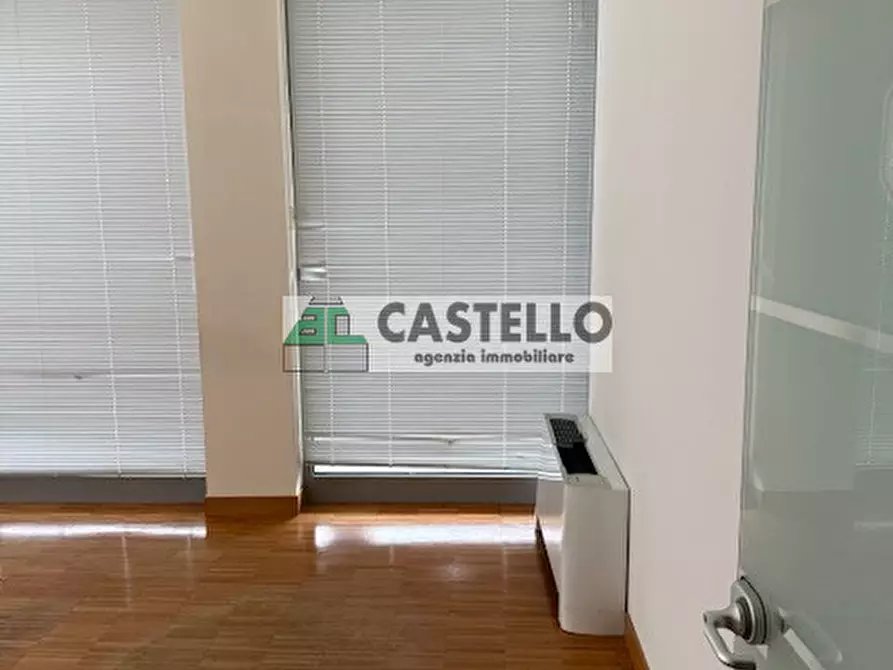 Immagine 15 di Negozio in vendita  in Piazzale Castagnara a Cadoneghe