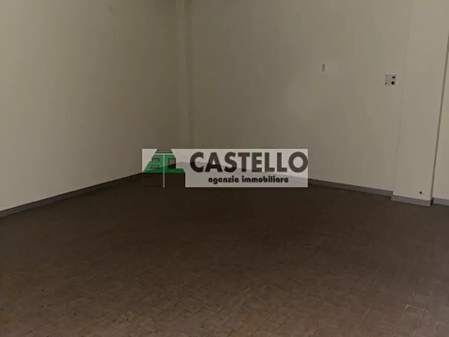 Immagine 26 di Negozio in vendita  in Piazzale Castagnara a Cadoneghe