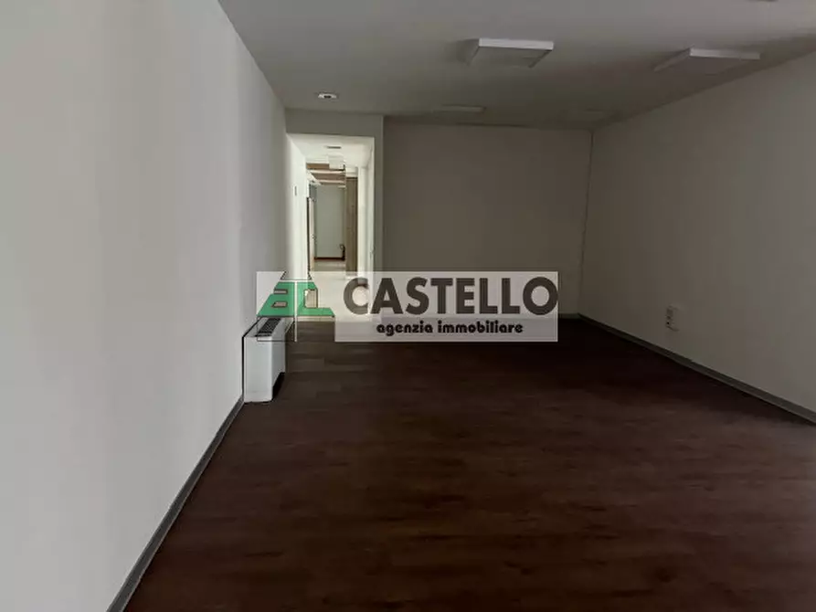 Immagine 31 di Negozio in vendita  in Piazzale Castagnara a Cadoneghe