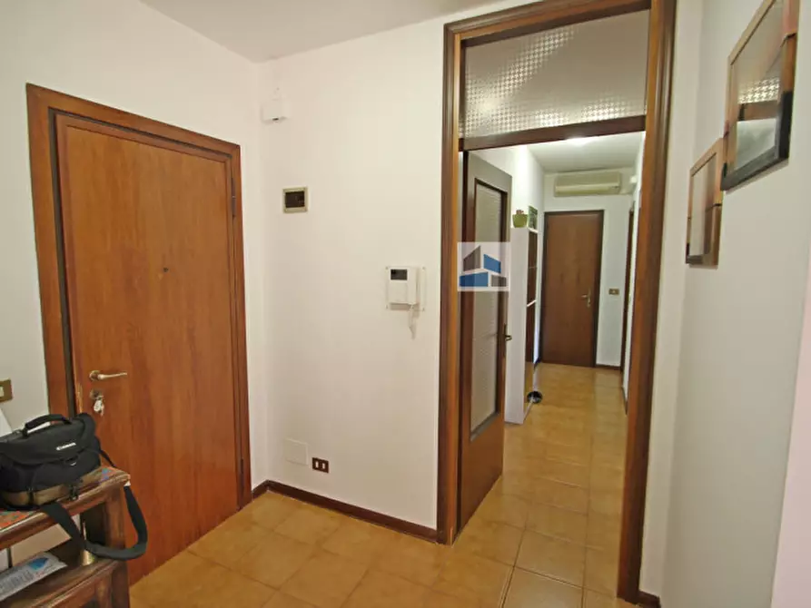 Immagine 4 di Appartamento in vendita  in Via Pio X a Mirano