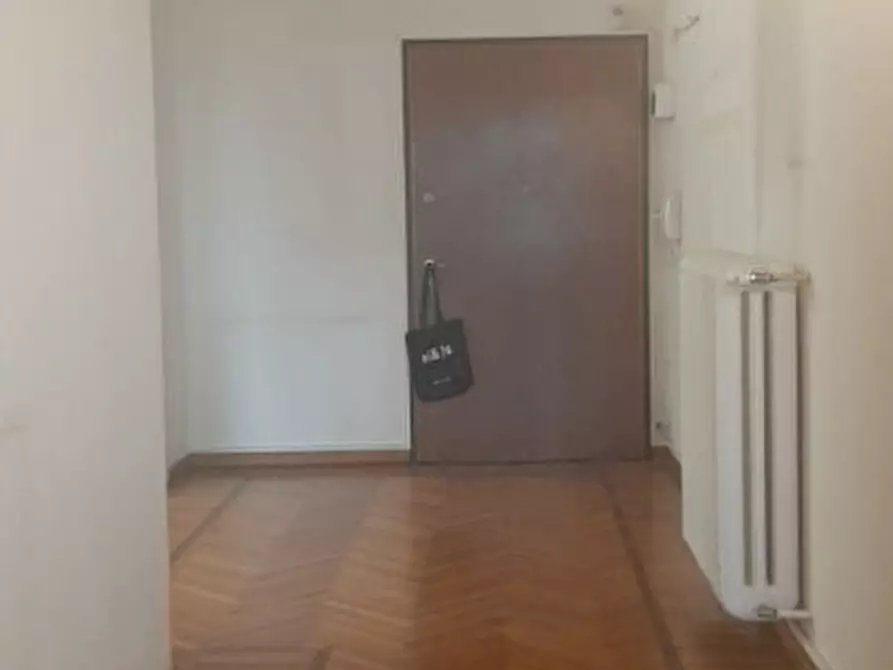 Immagine 2 di Appartamento in vendita  in PIAZZA INSURREZIONE a Padova