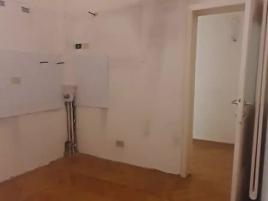 Immagine 6 di Appartamento in vendita  in PIAZZA INSURREZIONE a Padova