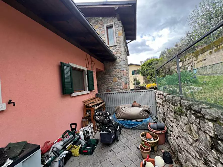 Immagine 5 di Appartamento in vendita  in Via Caris 3 a Malcesine
