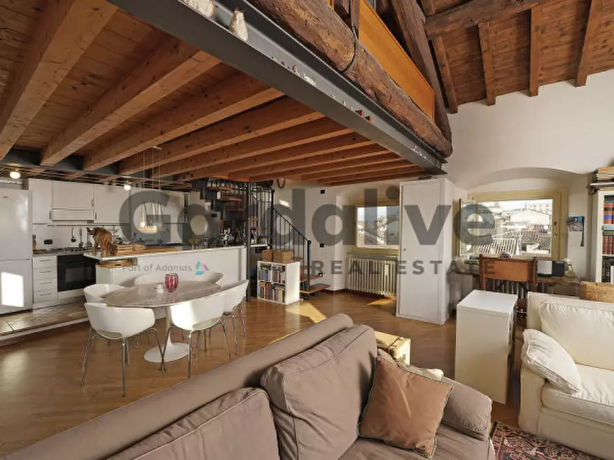 Immagine 10 di Appartamento in vendita  in Via Zanardelli 151 a Castiglione Delle Stiviere