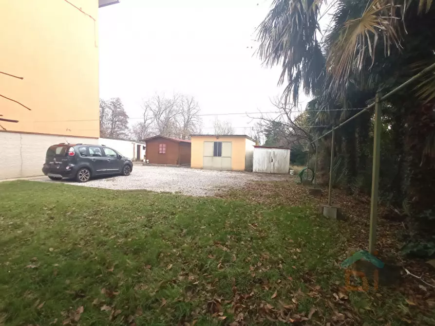Immagine 4 di Appartamento in vendita  in via Carnia 18 a Cervignano Del Friuli