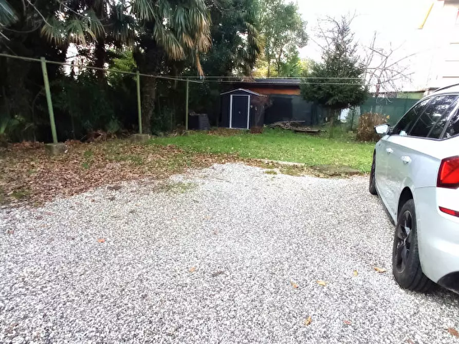 Immagine 33 di Appartamento in vendita  in via Carnia 18 a Cervignano Del Friuli