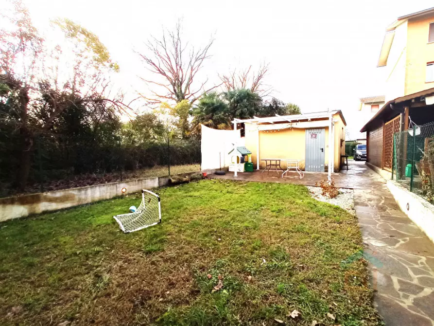 Immagine 38 di Appartamento in vendita  in via Carnia 18 a Cervignano Del Friuli