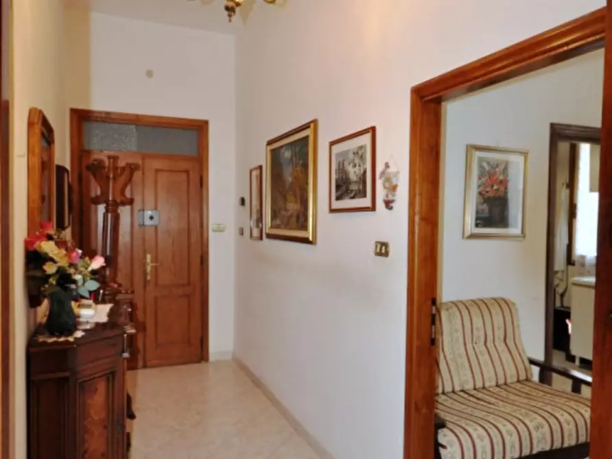 Immagine 9 di Appartamento in vendita  in via Bani a San Giovanni Valdarno