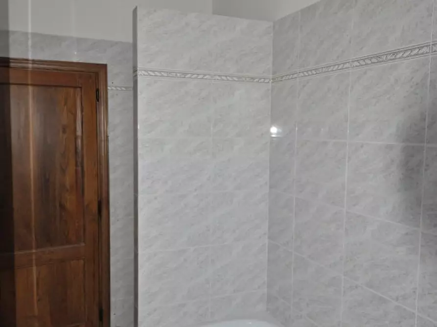 Immagine 18 di Appartamento in vendita  in via Bani a San Giovanni Valdarno