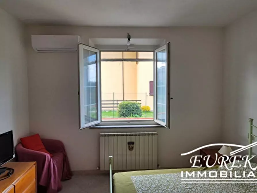 Immagine 10 di Casa indipendente in vendita  in Pozzuolo a Castiglione Del Lago