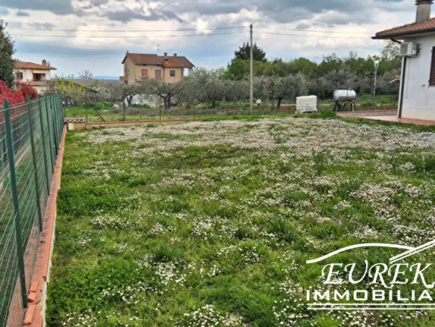 Immagine 23 di Casa indipendente in vendita  in Pozzuolo a Castiglione Del Lago
