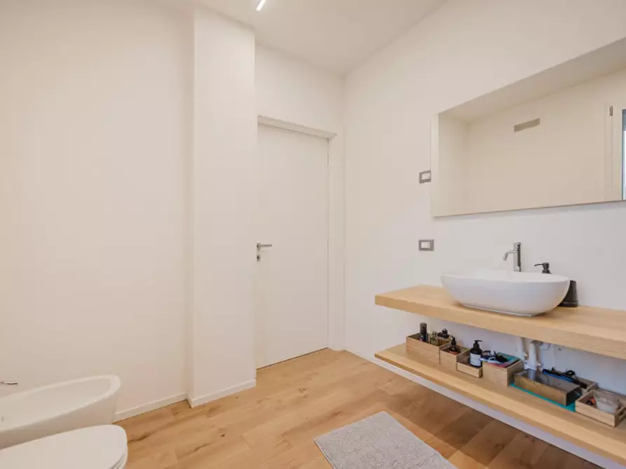 Immagine 17 di Casa bifamiliare in vendita  in Via del Porto a Silea