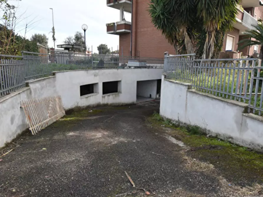 Immagine 3 di Magazzino in affitto  in Via Monte del Marmo a Roma