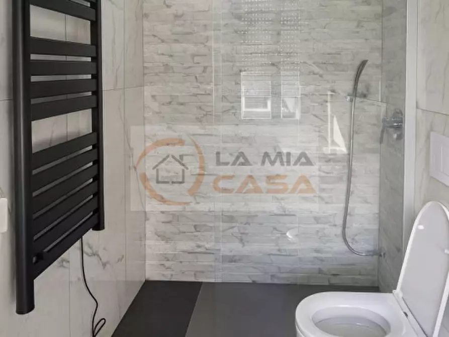 Immagine 3 di Camera in affitto  in Via xxv aprile 20 a Legnaro