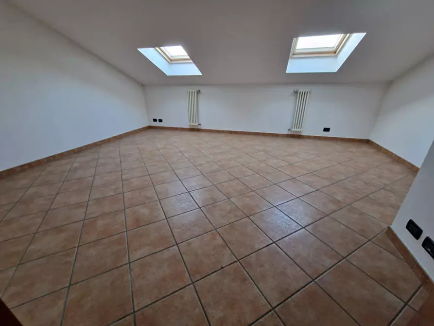 Immagine 10 di Casa trifamiliare in vendita  in Via Antonio Ceccaroni a Cesena