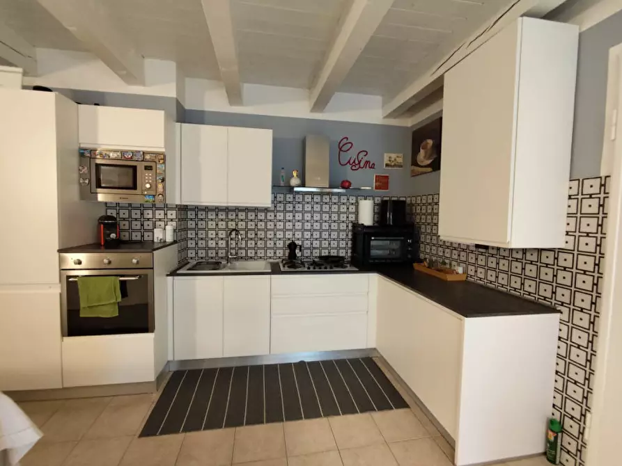 Immagine 2 di Appartamento in vendita  a Vicenza