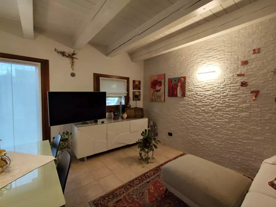 Immagine 6 di Appartamento in vendita  a Vicenza