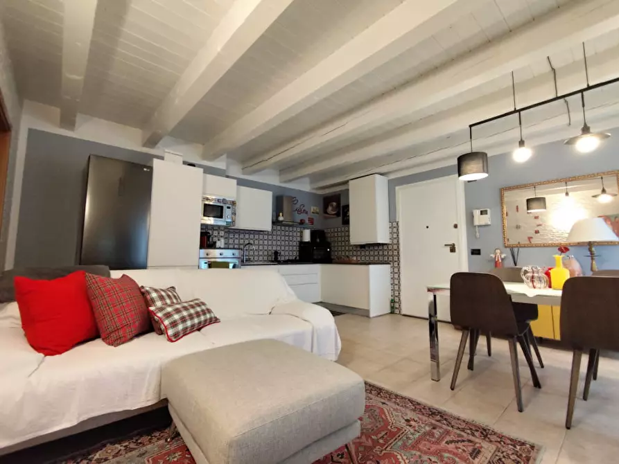 Immagine 8 di Appartamento in vendita  a Vicenza