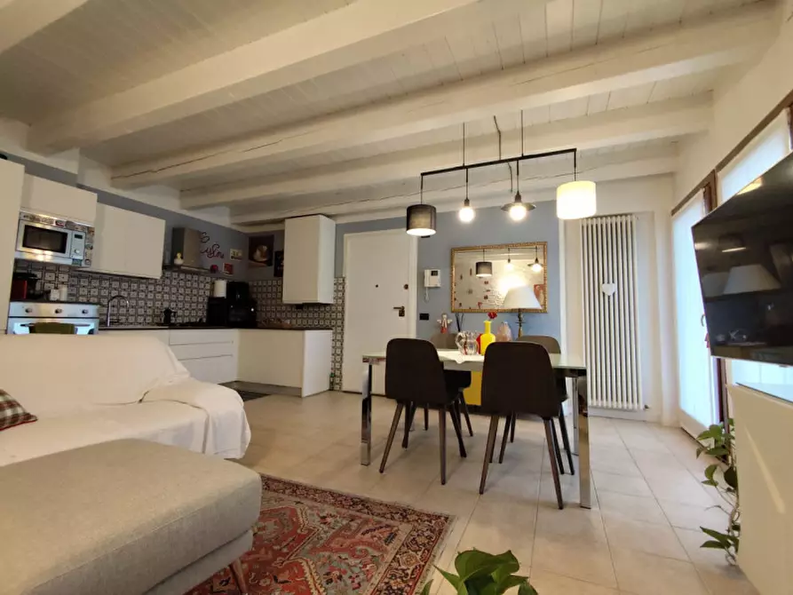 Immagine 9 di Appartamento in vendita  a Vicenza